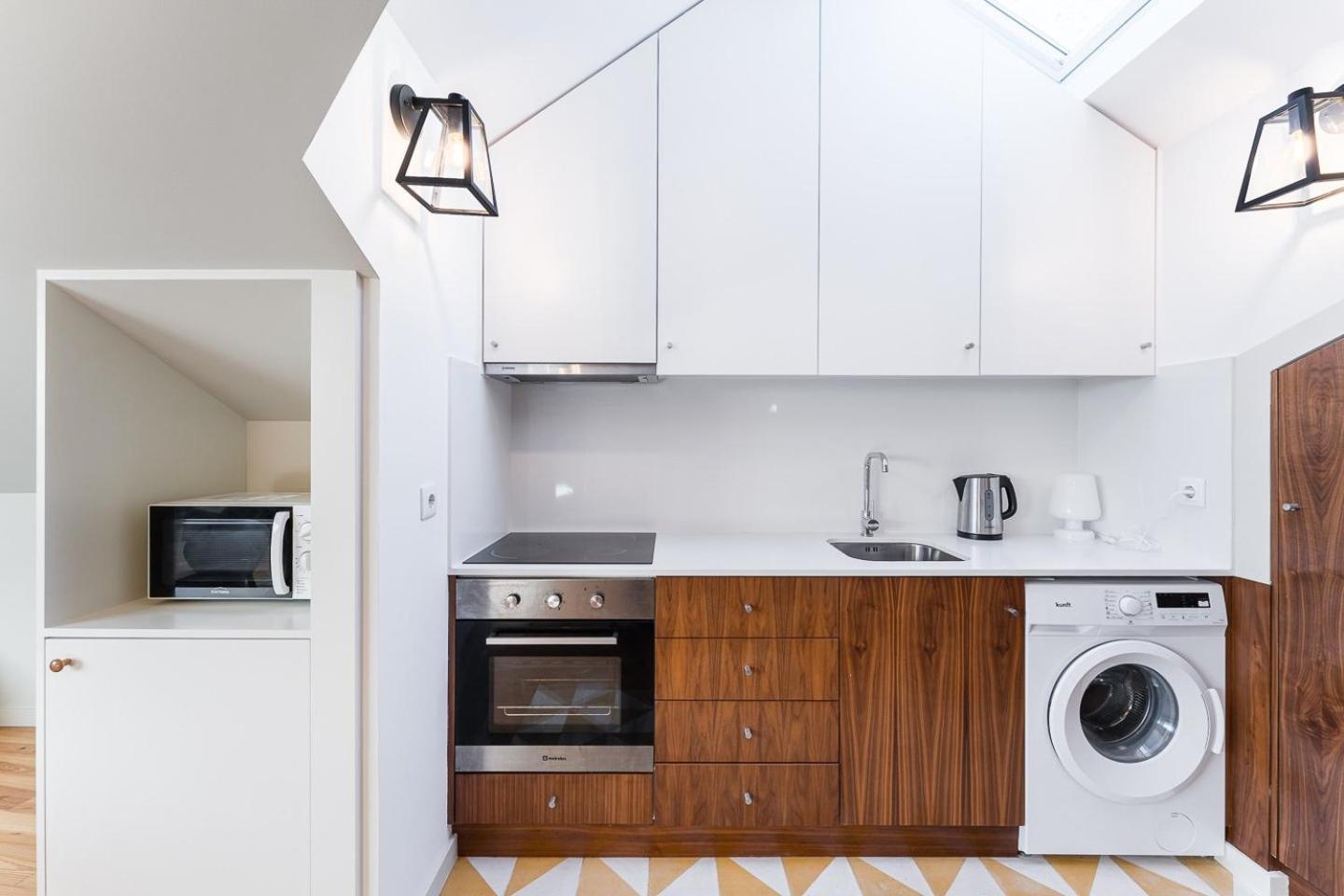Guestready - Spacious And Modern Apt W/ Skylight Porto Luaran gambar